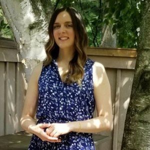 Meet your Posher, Jennifer